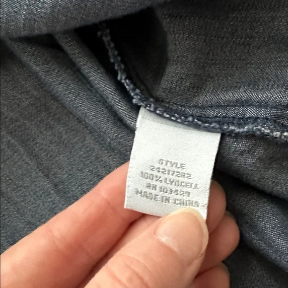 Intro chambray tunic, size medium NWT - Picture 8 of 8